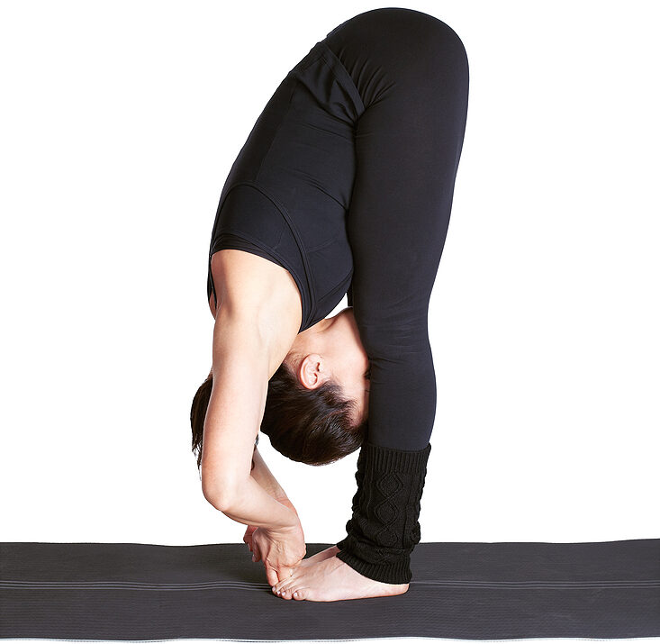 The Twelve Basic Yoga Poses | Body Mind Light